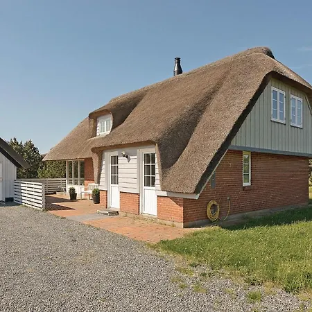 Beautiful Home In Blavand With Sauna * Blavand